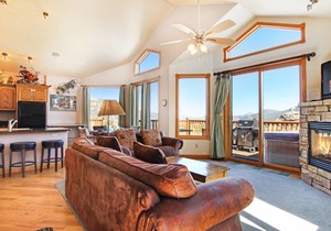 91 m² Condo ∙ 2 bedrooms ∙ 6 guests
