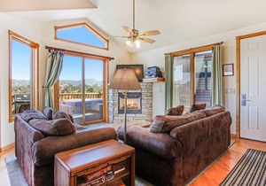 91 m² Condo ∙ 2 bedrooms ∙ 6 guests