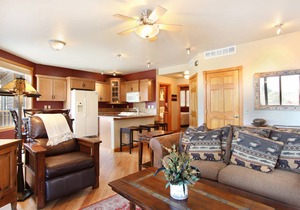 94 m² Condo ∙ 2 bedrooms ∙ 6 guests