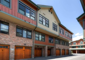97 m² Condo ∙ 2 bedrooms ∙ 8 guests