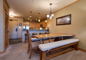 AL4110 | Private Courtyard with Hot Tub | Rare Opportunity | Air Chilling | Pool