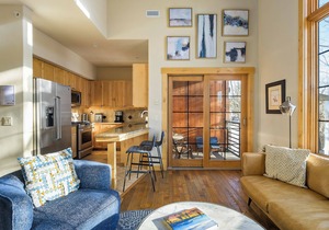 Alpen Glow Row House 5 | Air Conditioning | Downtown Steamboat