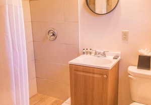 Alpine Trail Ridge Inn - Western King Suite