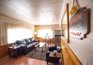 Alpine Trail Ridge Inn - Kitchen Family Unit