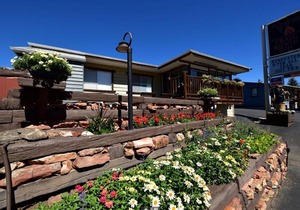 Alpine Trail Ridge Inn