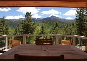 Altitude with Attitude-Awesome Mountain Cabin