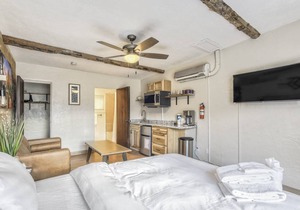 Apartment ∙ 1 bedroom ∙ 2 guests