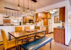 April 2020 in West Vail! 2-bed condo! (1-bed option) Snow is here!