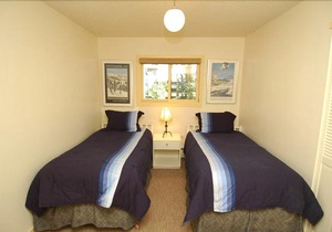 Aspen 118 Bleeker 3 Bedrooms 2 Bathrooms Condo