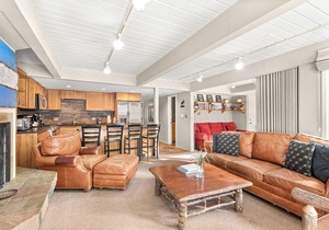 Aspen Alps Cozy 2 Bedroom apartment, walking distance to town