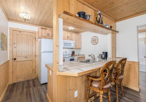 Aspen Leaf Lodges is back with 4 newly renovated cabins