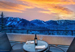 ASPEN RED MOUNTAIN Stay in our Mountains Paradise Luxury Villa 5 bedrooms