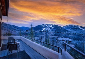ASPEN RED MOUNTAIN Stay in our Mountains Paradise Luxury Villa 5 bedrooms