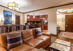 Aspen Ritz-Carlton 3 Bedroom Residence With Full Service Resort Amenities And True Ski In, Ski Out Access