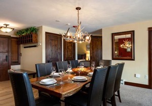Bear Claw 408 - Ski-in Ski-out Condo!