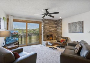 Bear Claw 514 - Ski-in Ski-out Condo!
