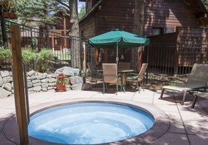 Beautiful 2 bedroom unit at resort, sleeps 6