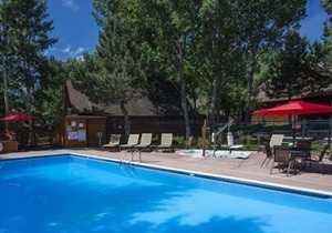 Beautiful 2 bedroom unit at resort, sleeps 6