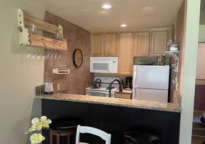 Beautiful and cozy 2bd 1ba in ideal downtown Winter Park