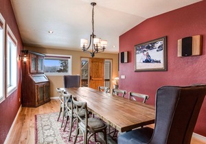 Beautiful Mountain Home w/Hot Tub!