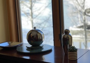 Beautiful Mountainside Home with Vaulted Ceilings & Fireplace. Free shuttle too!