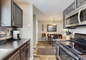 Beautiful Steamboat Condo w/Shared Pool & Hot Tub + Free WiFi - Near Lifts