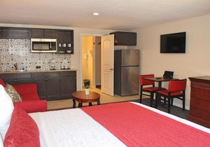 Bell & Main Studios 203