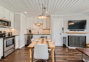 Best Location Alpine 303 Condo
