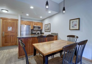 Best Location On The Mountain, Amazing View, Outdoor Hot tub! CO204