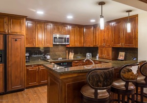 Best Ritz Carlton Condo for Rent by Owner