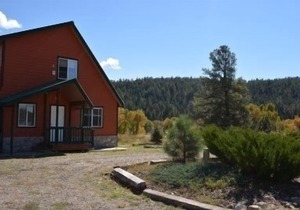 Between to Wolf Creek and Pagosa Springs, Hot Tub, View San Juan River