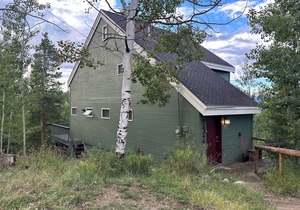 Big Mountain Home with Breathtaking views; sleeps 16