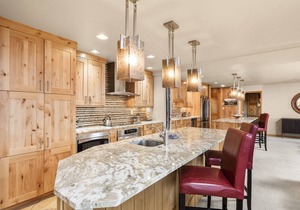 Big Savings, More Nights! 15% off 3 night stays thru Dec 14