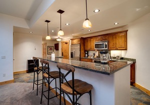 BL6102 | Unforgettable Mtn Getaway | 4 Pools | Walk to Mountain | Air Chilling