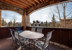 BL6103 | Perfect for the Entire Family | 10 Hot Tubs | 4 Pools | Air Chilling