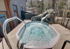 Black Bear 8053 by SummitCove Lodging