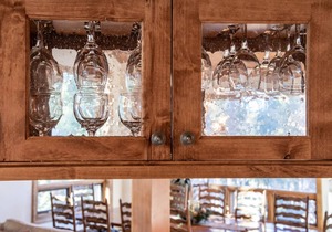 Boulder Ridge Lodge: Huge Ski-In Home, Sleeps 16
