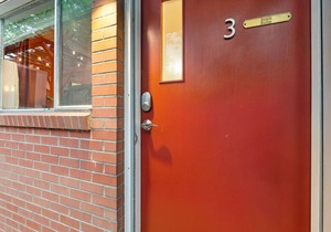 Brick Suite | Bright & Bold Retreat Near Old Town