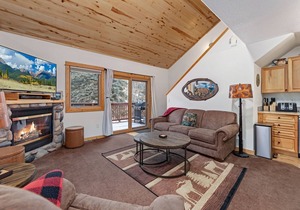 Bugle Pointe A10 River View!