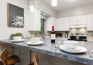 Butterscotch Suite | Old Town Stay w/Sunny Style