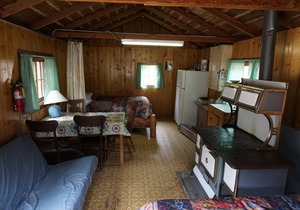 Cabin 3 at Sportsman’s Lodge, Rustic Cabin 3 at Sportsman's Lodge
