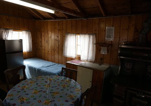 Cabin 6 at Sportsman’s Lodge, Rustic Cabin 6 at Sportsman's Lodge