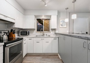 Caviar Suite | Moody Retreat by Old Town Square