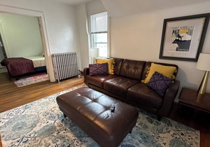 Charming And Gorgeous 1 Bedroom Unit In Old Town