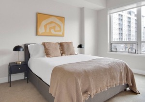 Charming Cherry Creek 1BR w/ Sauna & Gym, 2 blocks to Mall, by Blueground