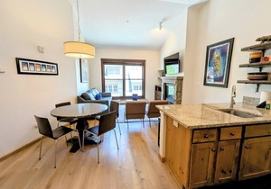 Charming Condo in the Heart of River Run Village