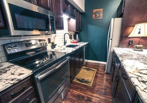 Comfort and Style in this Riverside Condo