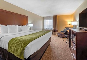 Comfort Inn & Suites Pueblo