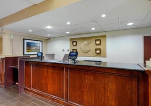 Comfort Suites Lakewood - Denver