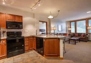 Condo ∙ 2 bedrooms ∙ 6 guests